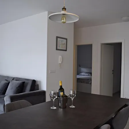 Apartment Ursus Trogir Exterior photo